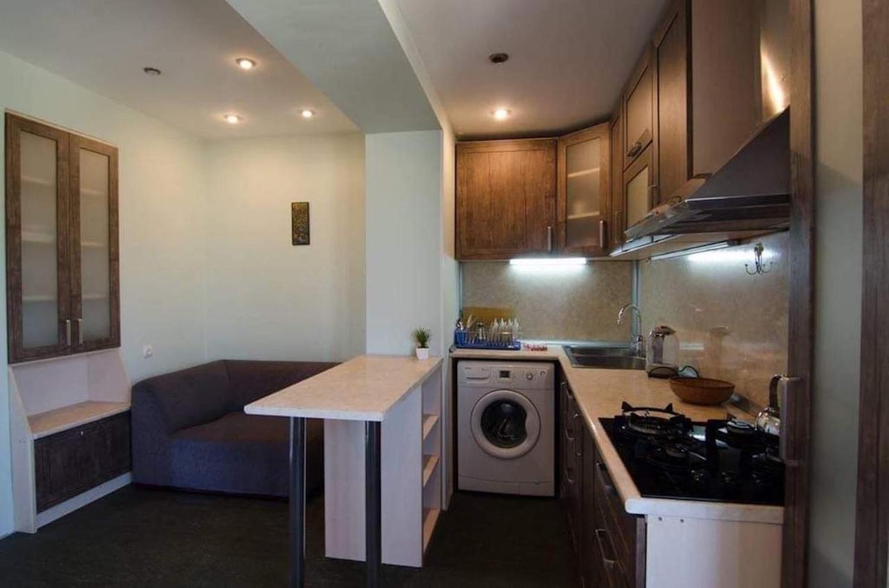 Georges Apartment Τυφλίδα Εξωτερικό φωτογραφία