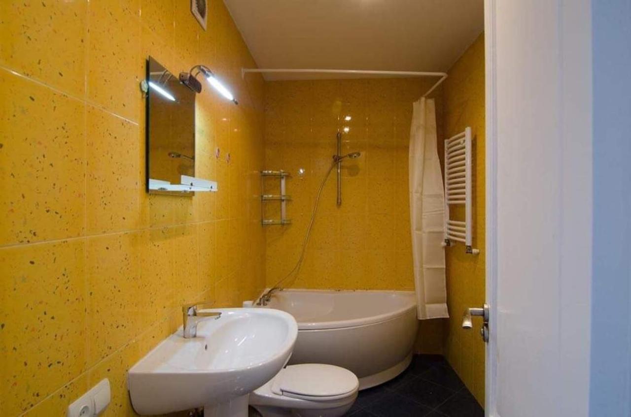 Georges Apartment Τυφλίδα Εξωτερικό φωτογραφία